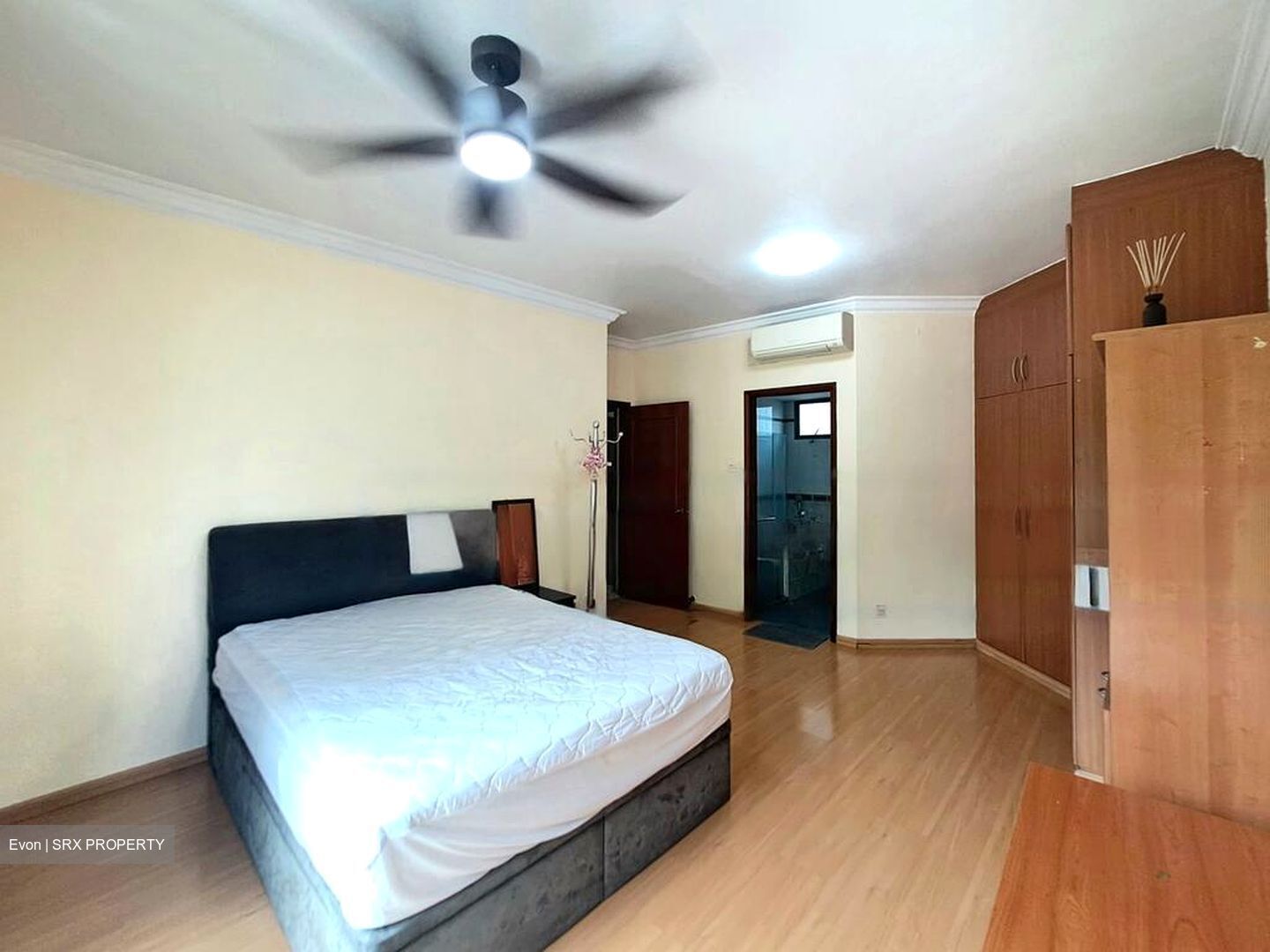 Yew Mei Green (D23), Condominium #473728471